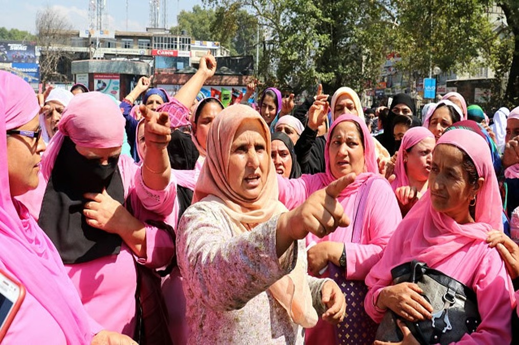 WhatsApp Image 2026-01-31 at 13.50.00 Anganwadi Workers Demand Unpaid Wages Service Regularisation