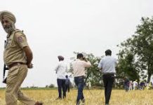 15-year-old boy from J&K arrested in Pathankot for sharing national security info with ISI 15-year-old boy from J&K arrested in Pathankot for sharing national security info with ISI