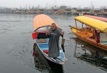Kashmir Reels Under Severe Cold as Temperatures Drop to Season’s Lowest Kashmir Reels Under Severe Cold as Temperatures Drop to Season’s Lowest