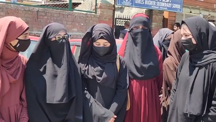 Girl students of VB HSS School Srinagar complaining against the school for denying them permission to enter school for wearing abaya