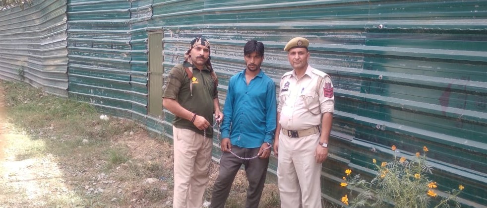 Absconder arrested by Pouni Police station.