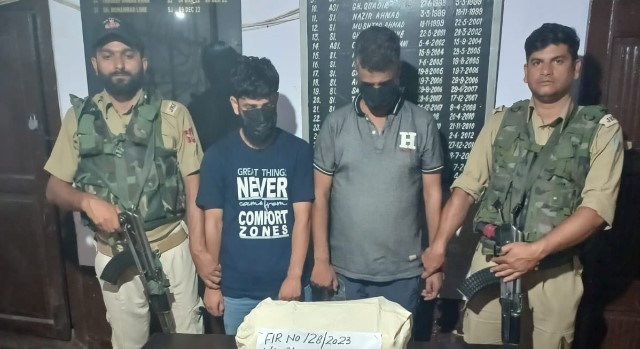 Prohibited cough syrup suppliers arrested by Srinagar police