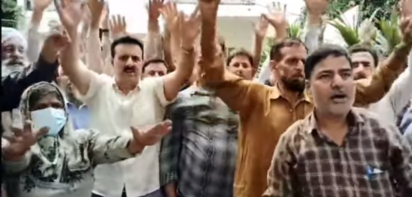 Kashmiri Pandits staging protest in Jammu against delay in monthly relief