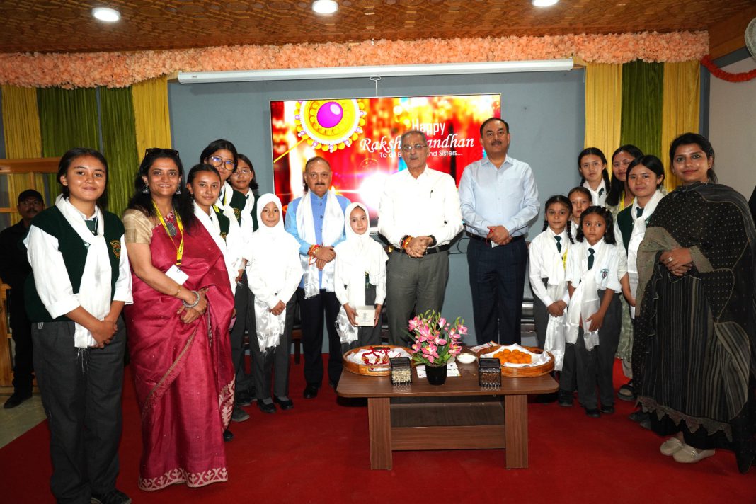 LG Kavinder celebrates Raksha Bandhan with Divyangs, School Girls & Sisters