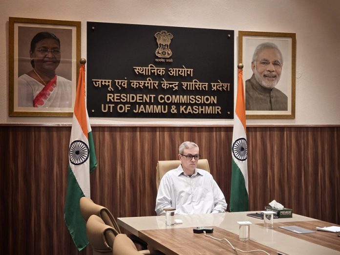 cm-omar-chairs-meet-to-review-situation-amid-inclement-weather CM Omar chairs meet to review situation amid inclement weather