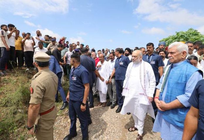 PM, HM will ensure all help to affected families: LG Sinha