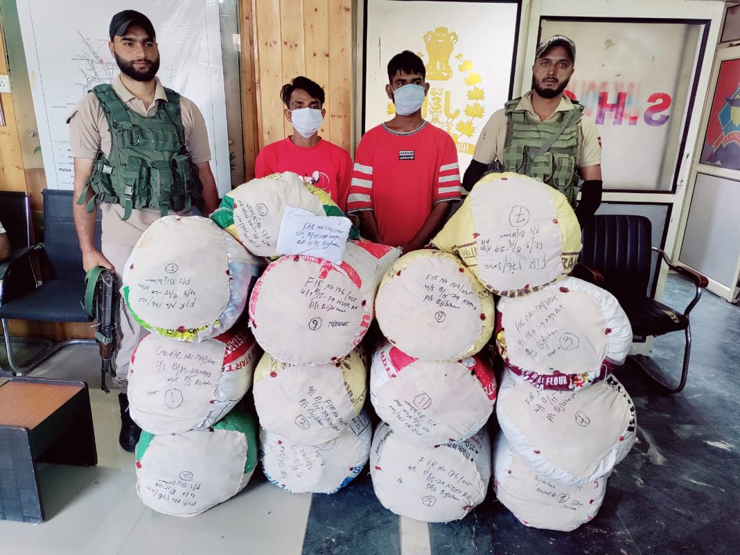 two-drug-peddlers-arrested-with-huge-consignment-of-narcotic-substance-in-bijbehara Two Drug Peddlers Arrested with Huge Consignment of Narcotic Substance in Bijbehara