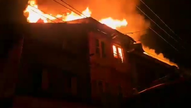 fire33. Massive Blaze Guts Six Residential Houses in Narparistan Fateh Kadal