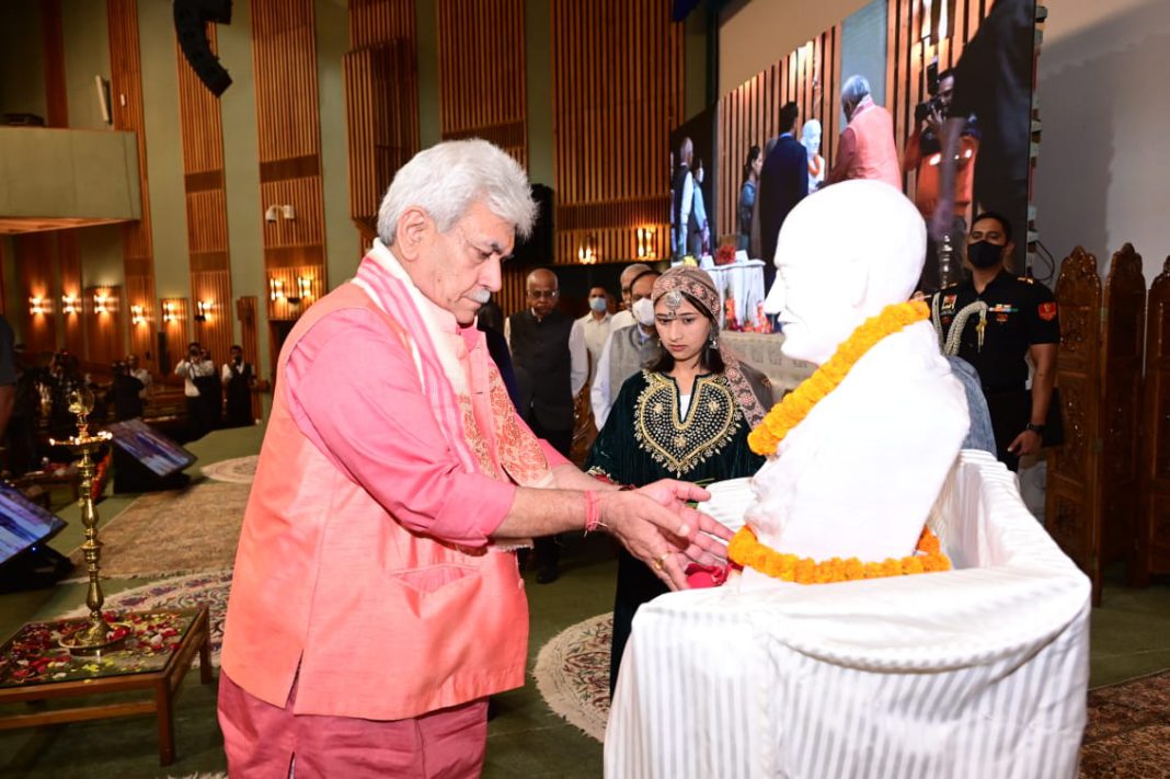 LG Manoj Sinha Attended Gandhi Jayanti Celebrations at SKICC Srinagar