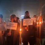 Delhi Red Fort Blast: Candlelight Vigil Held in Hajin Delhi Red Fort Blast: Candlelight Vigil Held in Hajin The march began from the main market and concluded at the bus stand, with dozens of locals participating in the peaceful protest. Participants held candles and placards, denouncing the horrific act of violence and expressing solidarity with the victims and their families. Speaking to reporters during the vigil, one of the protesters said, “This is not just an attack on civilians but an attack on humanity. No words can describe this barbaric and inhumane act. We strongly condemn this cowardly crime, and those involved must be brought to justice with the harshest punishment.” We stand with the survivors, and my heart goes out to all the families who lost their loved ones.” Calling it a “barbaric and inhuman act,” he added, “No religion permits the killing of unarmed and innocent people. This was a heinous, cowardly act that must be condemned by all.”