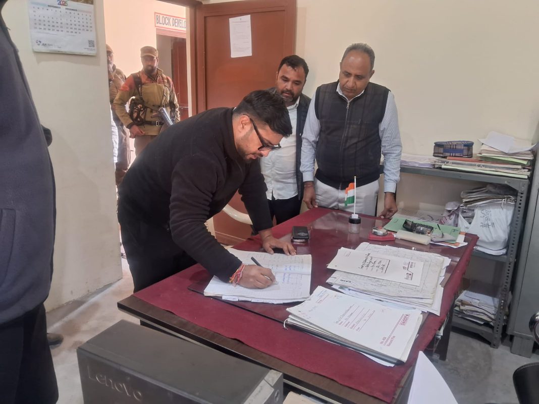 DC Rajouri Conducts Surprise Checks; 12 Govt Employees Found Absent
