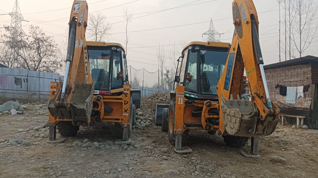 WhatsApp Image 2025-11-30 at 16.23.02 Action Against Illegal Mining: Shopian Police Seize Two Jcbs; Fir Registered