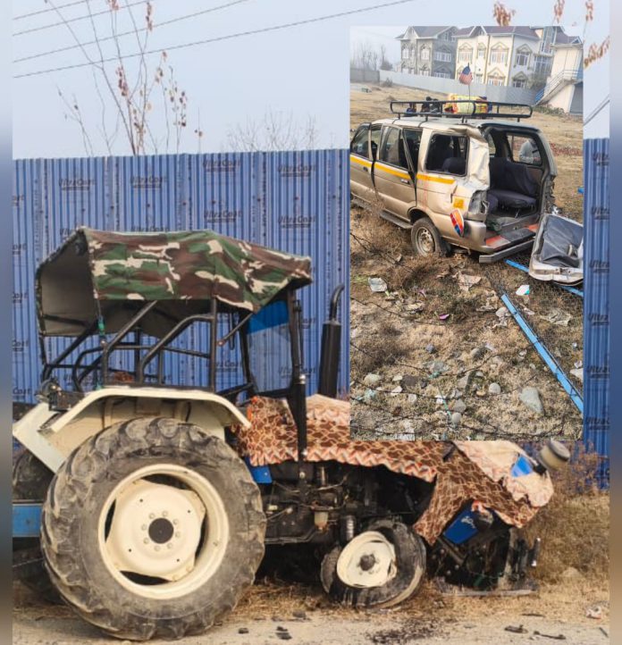 Tractor-Tavara Collision in Tral Injures Several