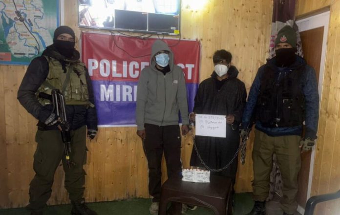 Kulgam Police Tighten Noose On Narco-Network; Two Drug Peddlers Arrested, Charas Recovered
