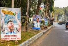 Messi mania sweeps Kolkata as fans throng streets to welcome football icon at 2.26 am Messi mania sweeps Kolkata as fans throng streets to welcome football icon at 2.26 am