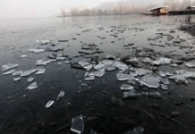 Kashmir Valley Shivers as Lakes Freeze Amid Severe Cold Kashmir Valley Shivers as Lakes Freeze Amid Severe Cold
