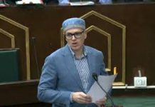 Govt Defends Decision to Block New Migrant Relief Applications Govt Defends Decision to Block New Migrant Relief Applications